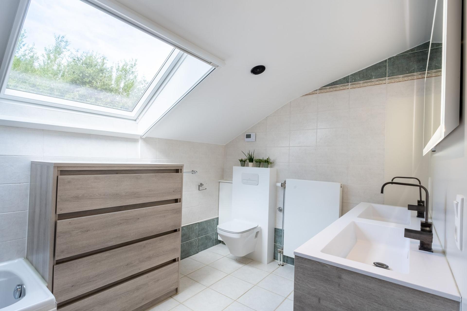 Prachtige villa met zwembad op rustige locatie in Betekom — foto