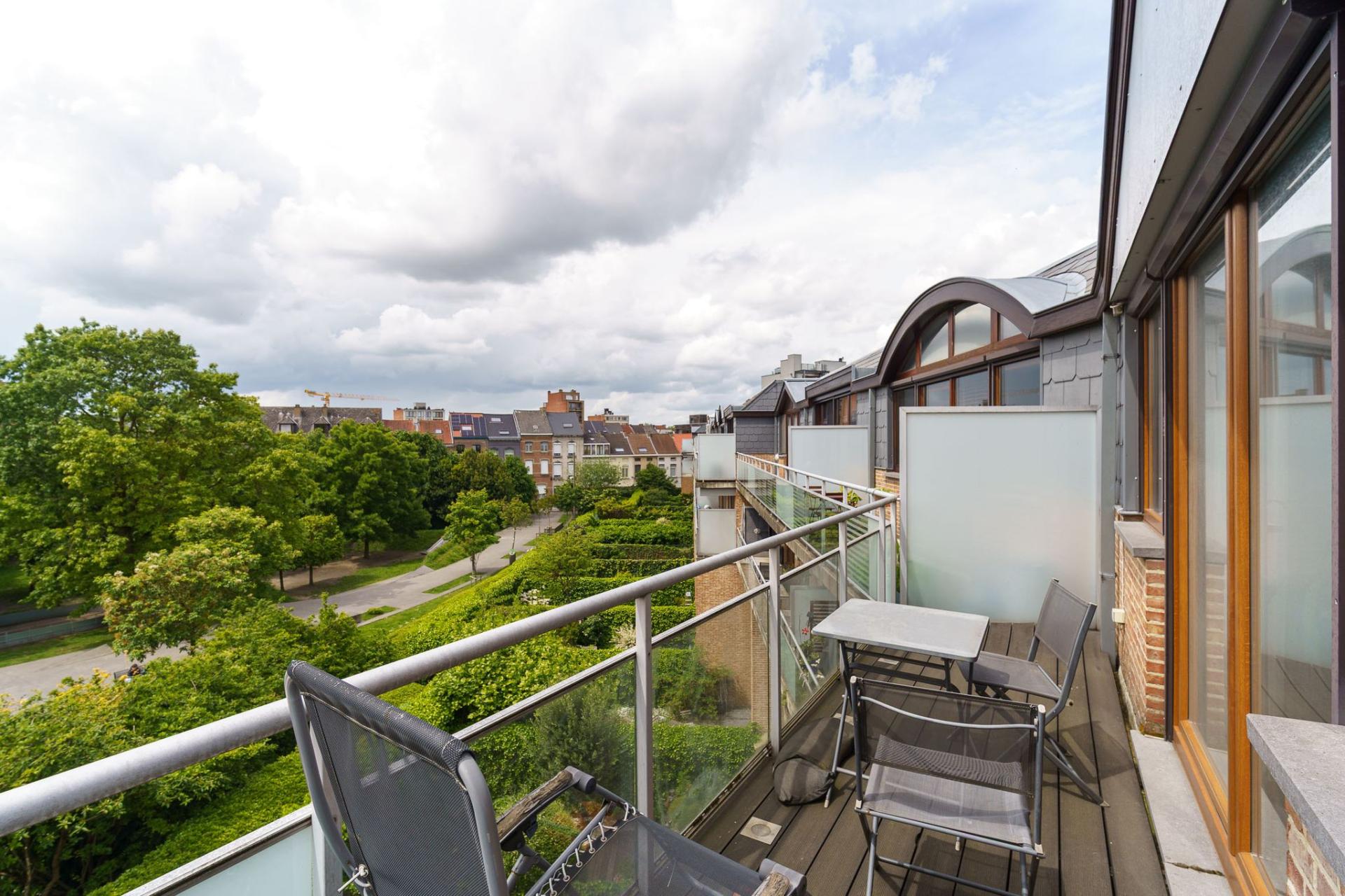 Ruim appartement met twee slaapkamers in hartje Mechelen — foto