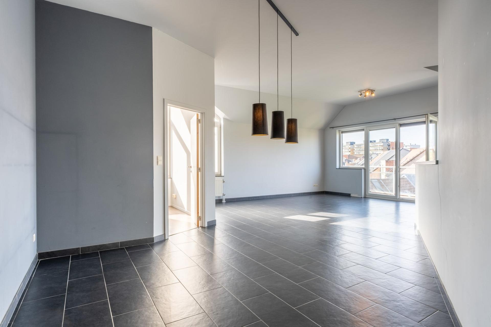 Ruim appartement met twee slaapkamers in hartje Mechelen — foto