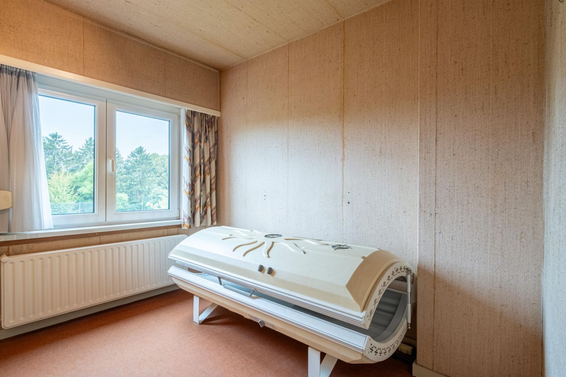 Te moderniseren bel-etagewoning met 3 slpk en tuin in Lier — foto