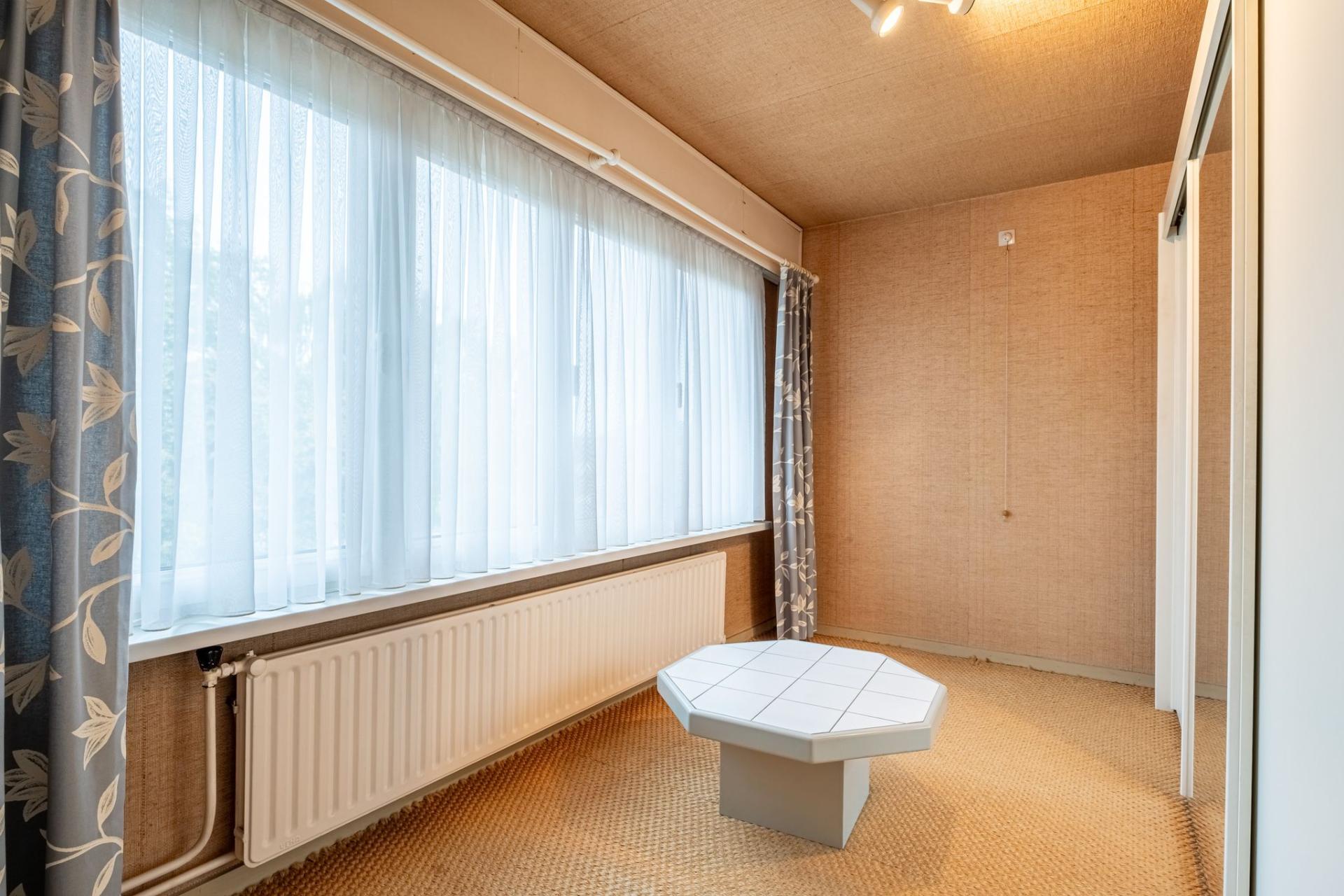 Te moderniseren bel-etagewoning met 3 slpk en tuin in Lier — foto