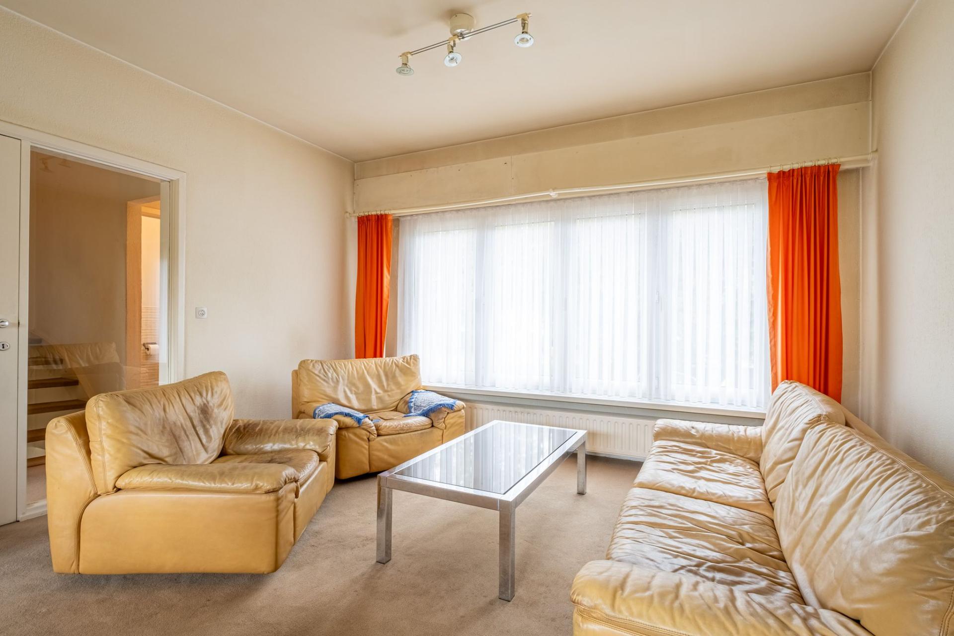 Te moderniseren bel-etagewoning met 3 slpk en tuin in Lier — foto