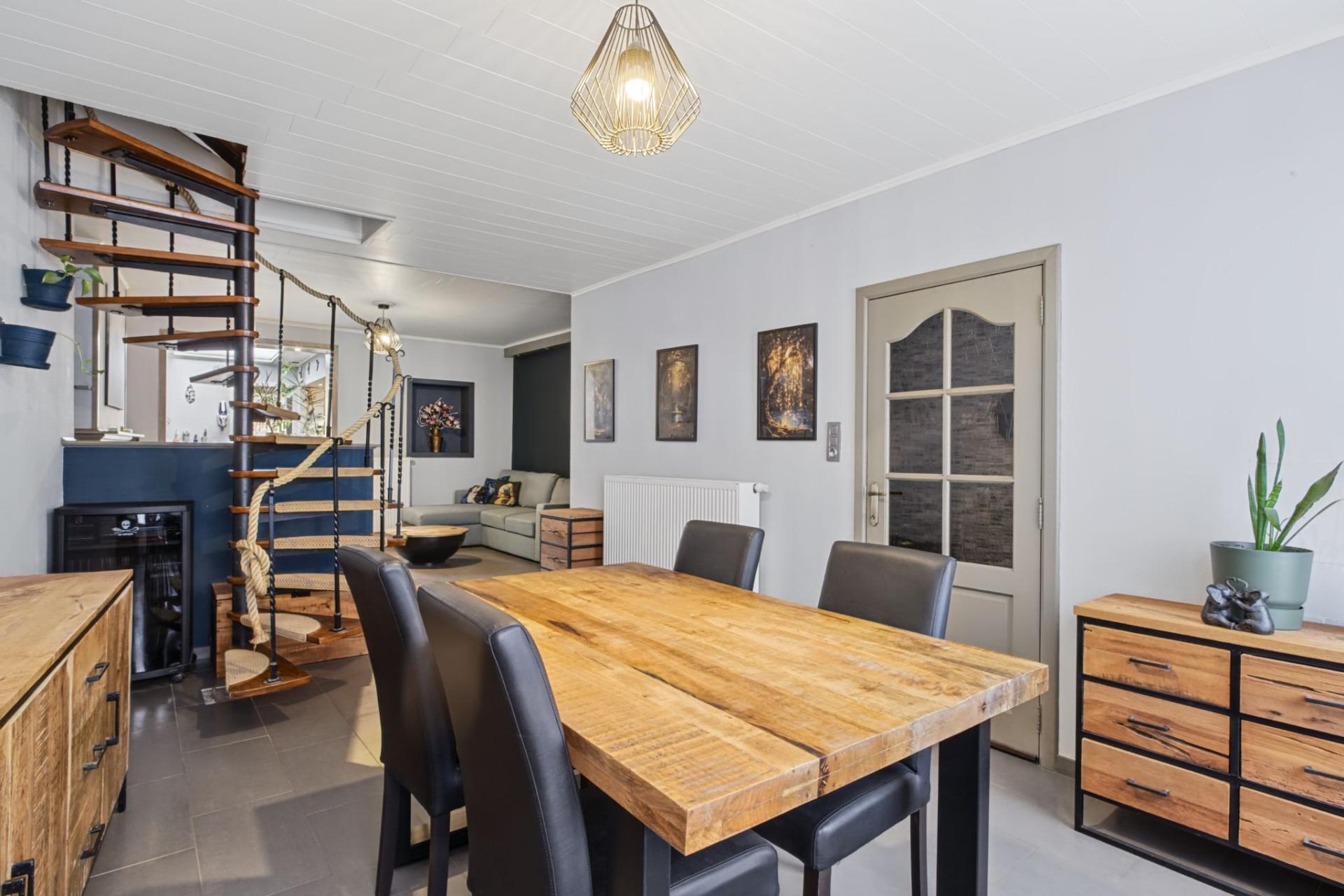 Woning met 4 slpkms aan binnendijle in Mechelen — foto