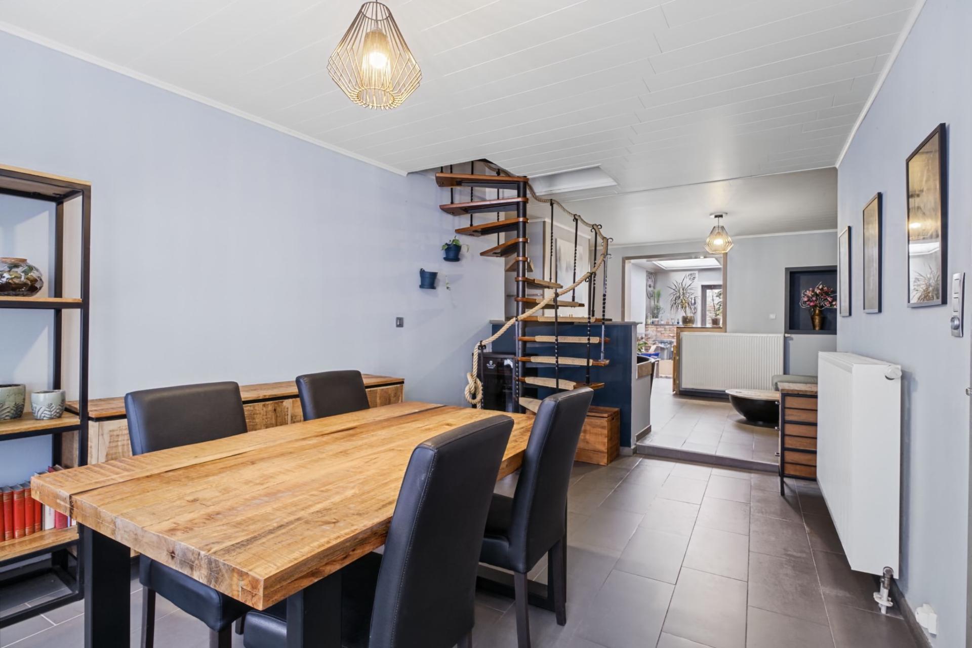 Woning met 4 slpkms aan binnendijle in Mechelen — foto