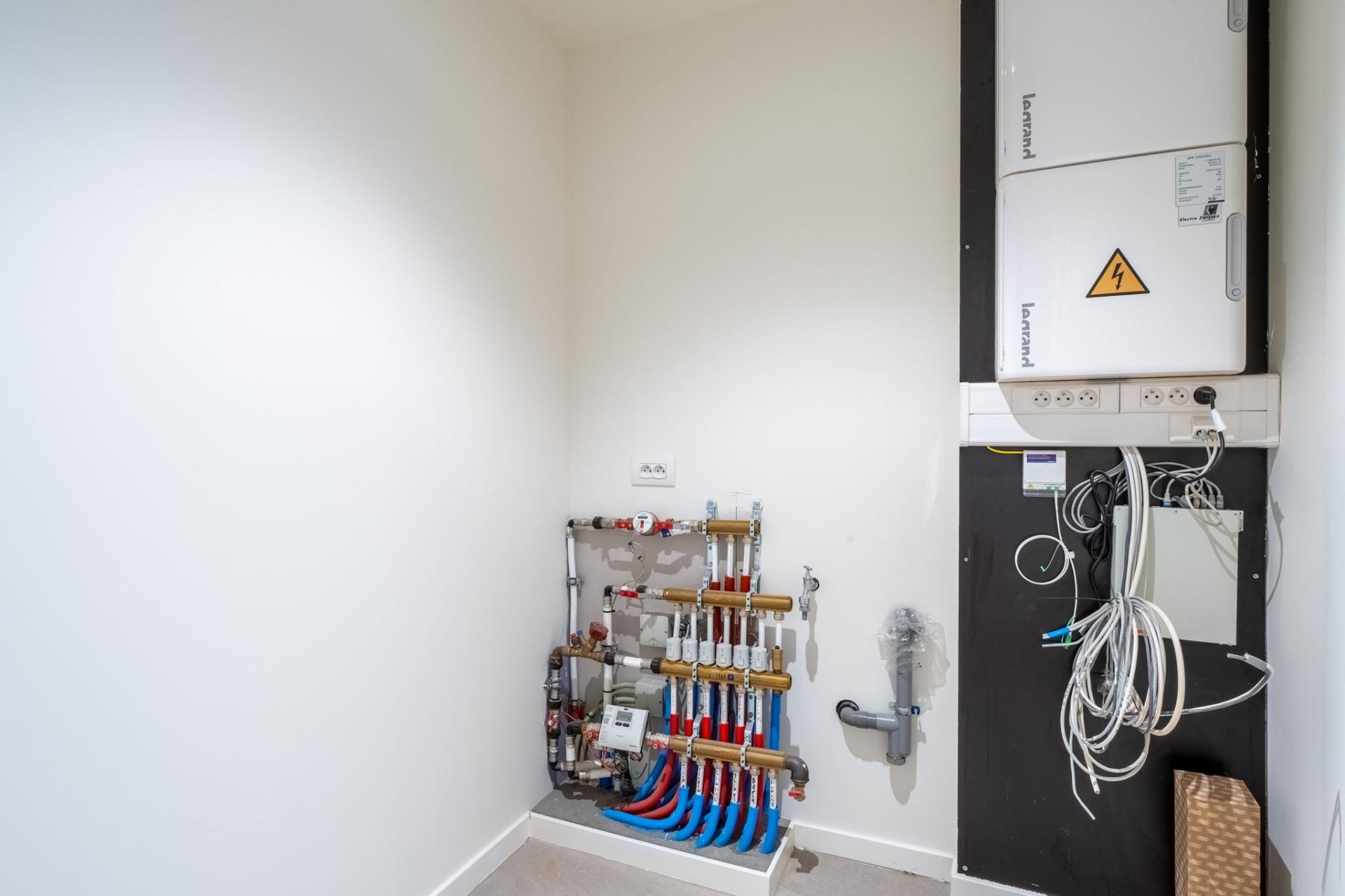 Ruim & lichtrijk serviceflat van 106m² in centrum Willebroek — foto