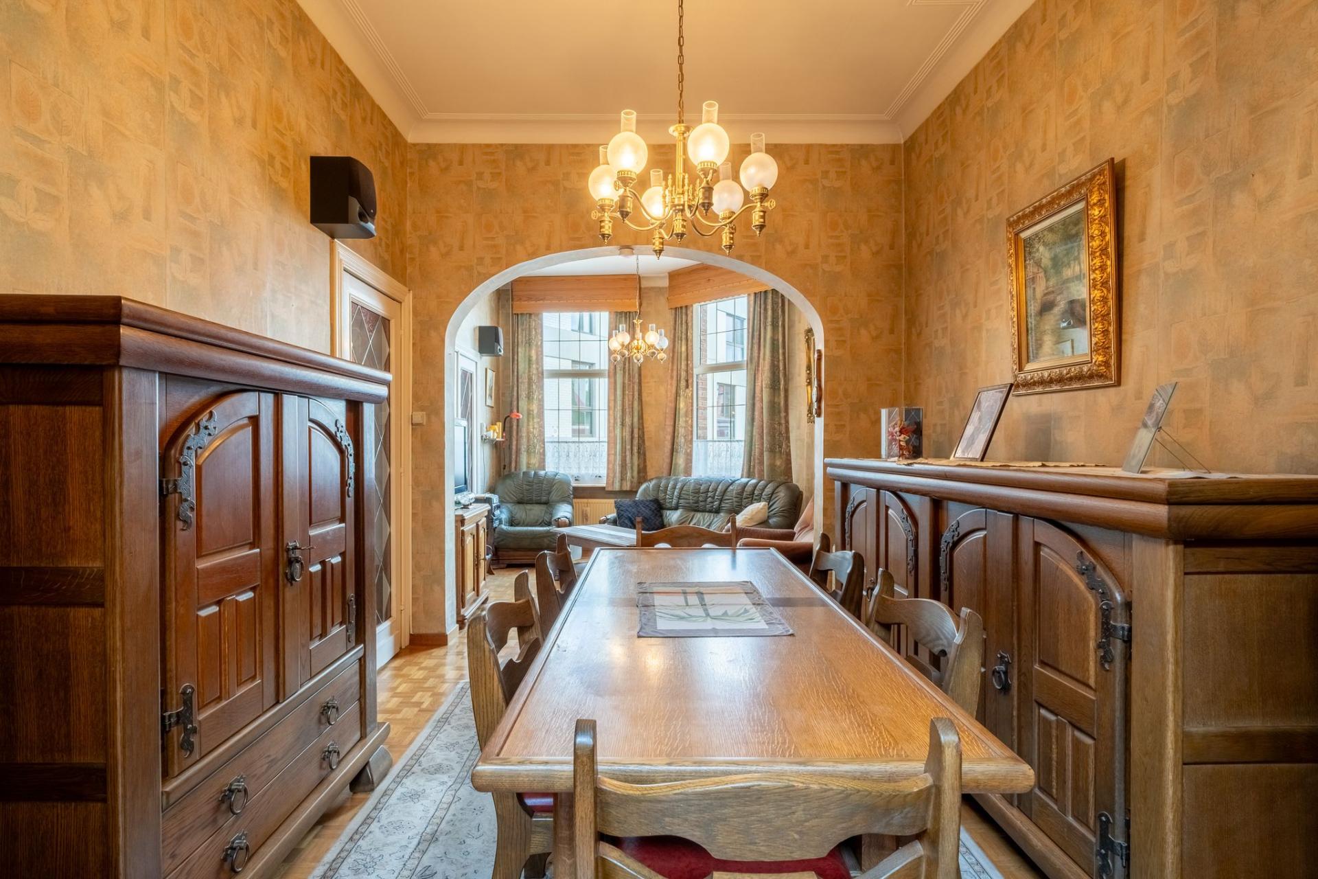 Te renoveren woning met 3 slpk in centrum Lier — foto