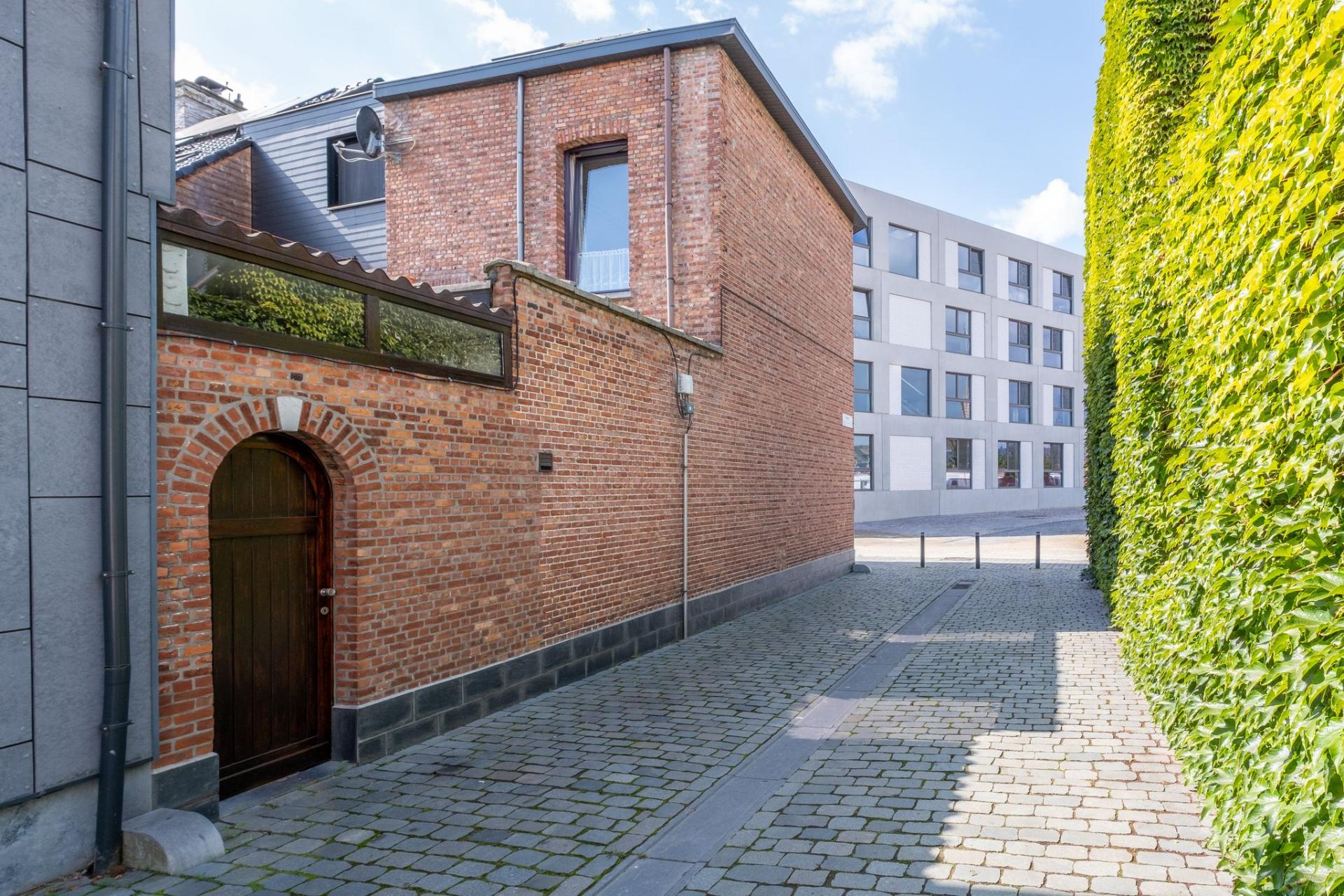Te renoveren woning met 3 slpk in centrum Lier — foto