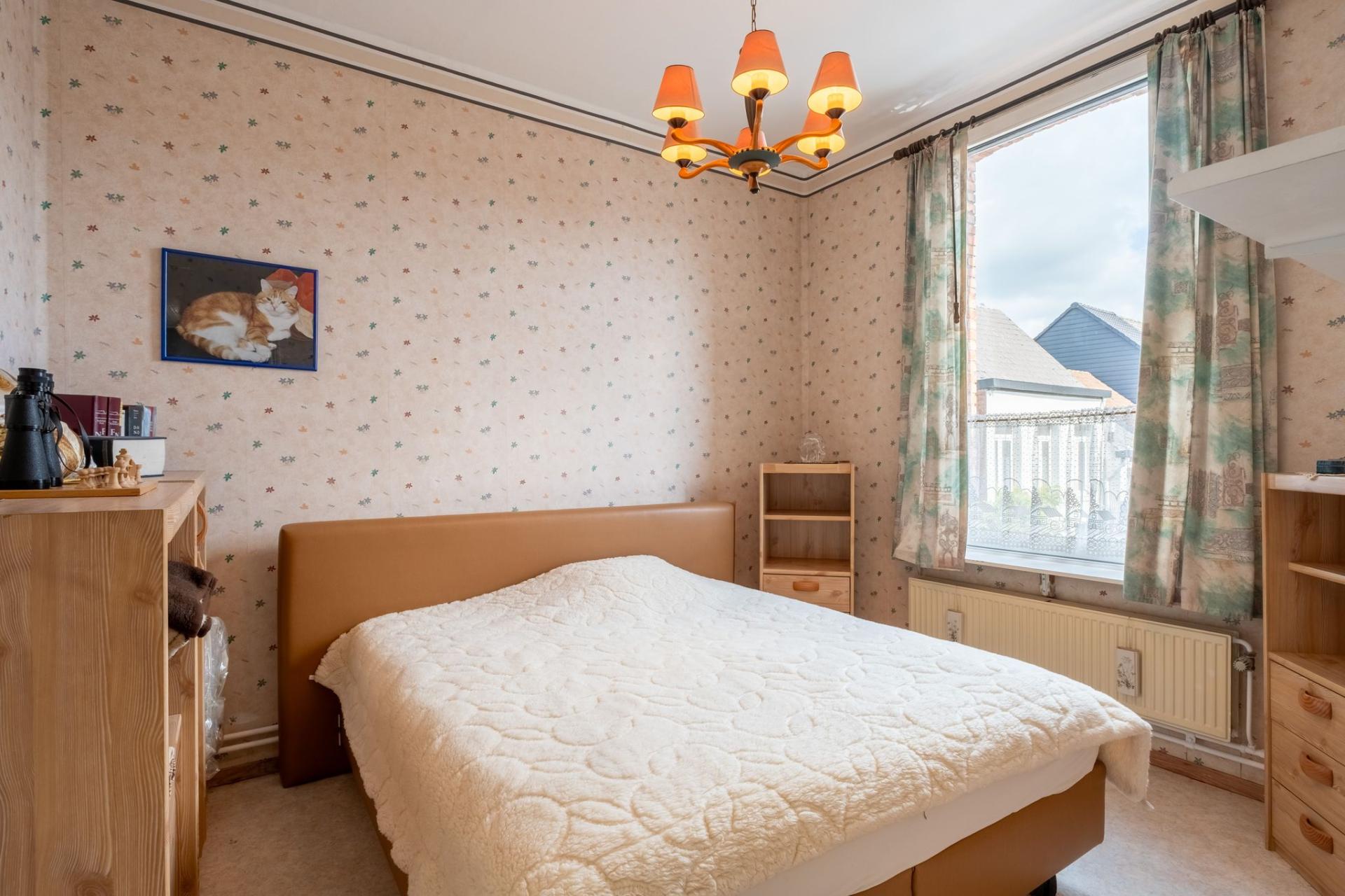 Te renoveren woning met 3 slpk in centrum Lier — foto