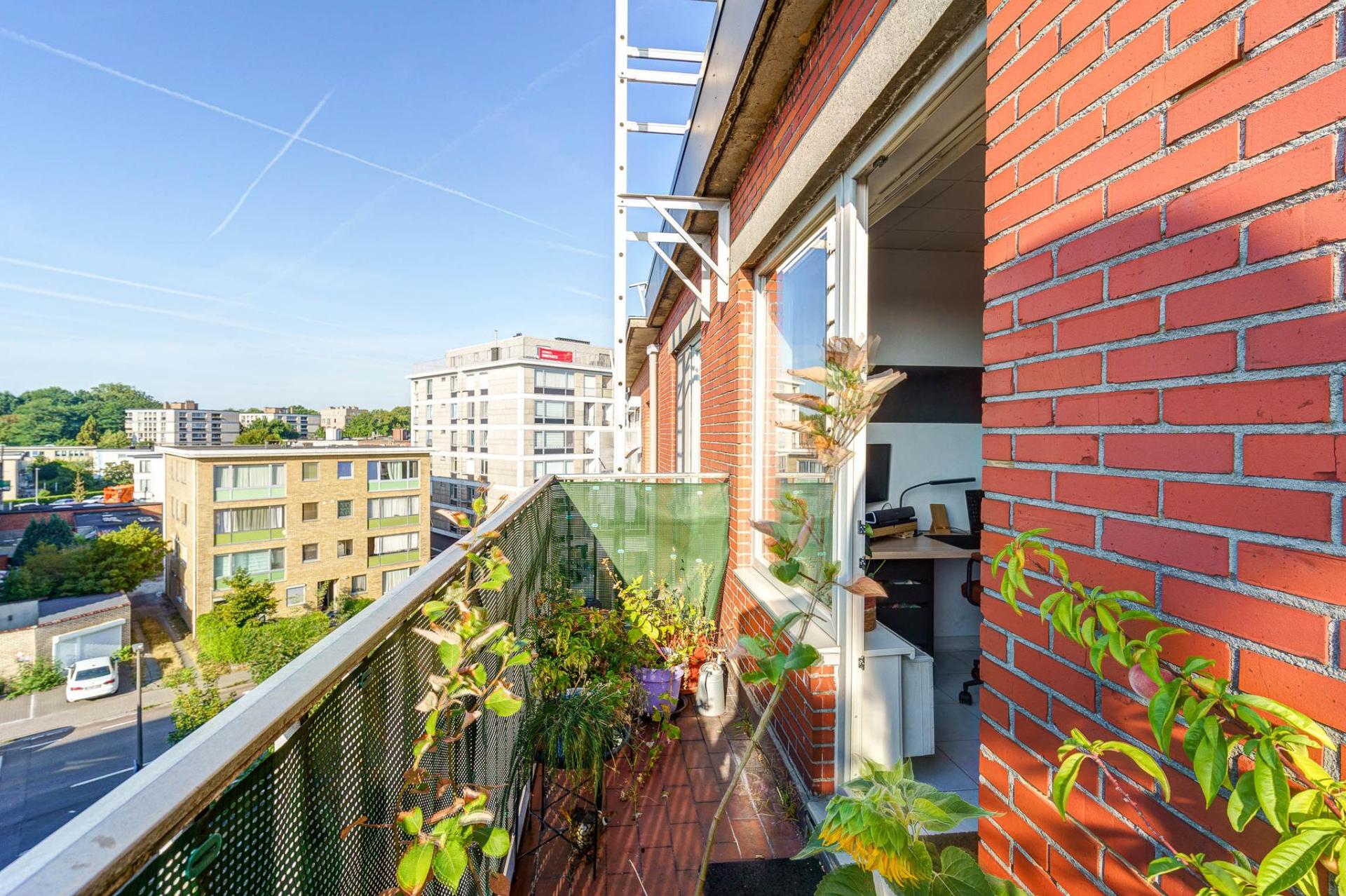 Instapklaar 2 slk appartement te Deurne — foto