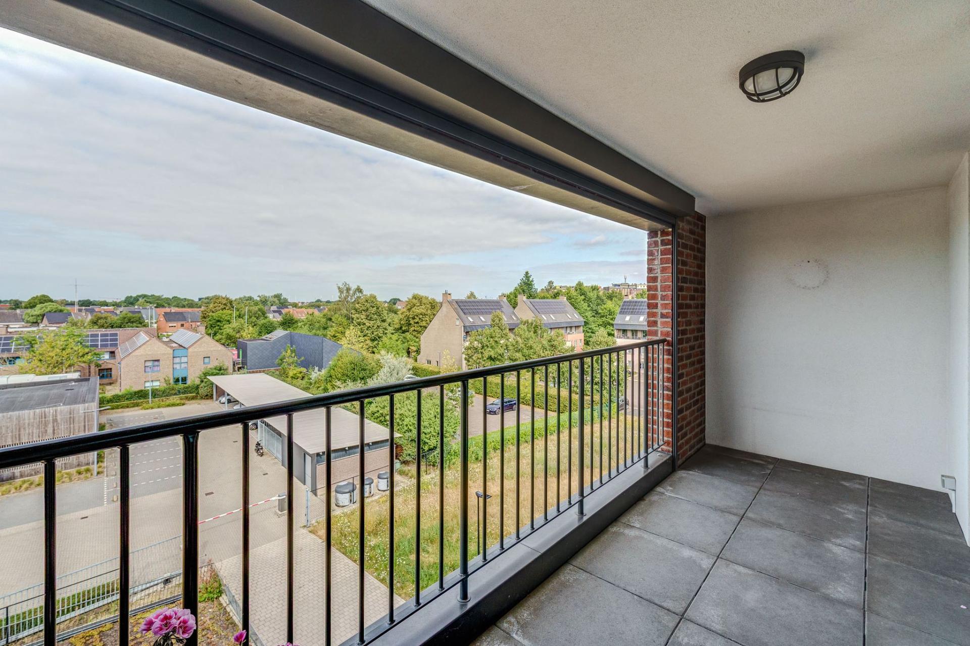 Exclusief apppartement met 3 slpk in Geel centrum — foto