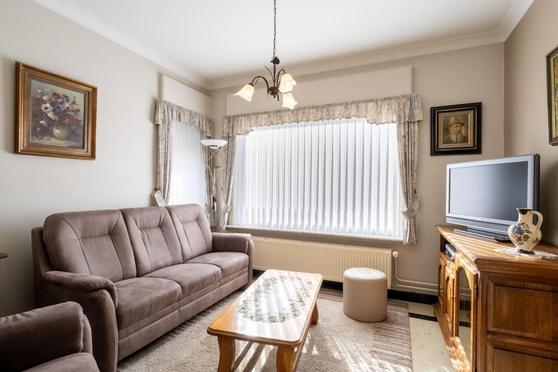 Charmante woning met diepe tuin te koop in Begijnendijk — foto