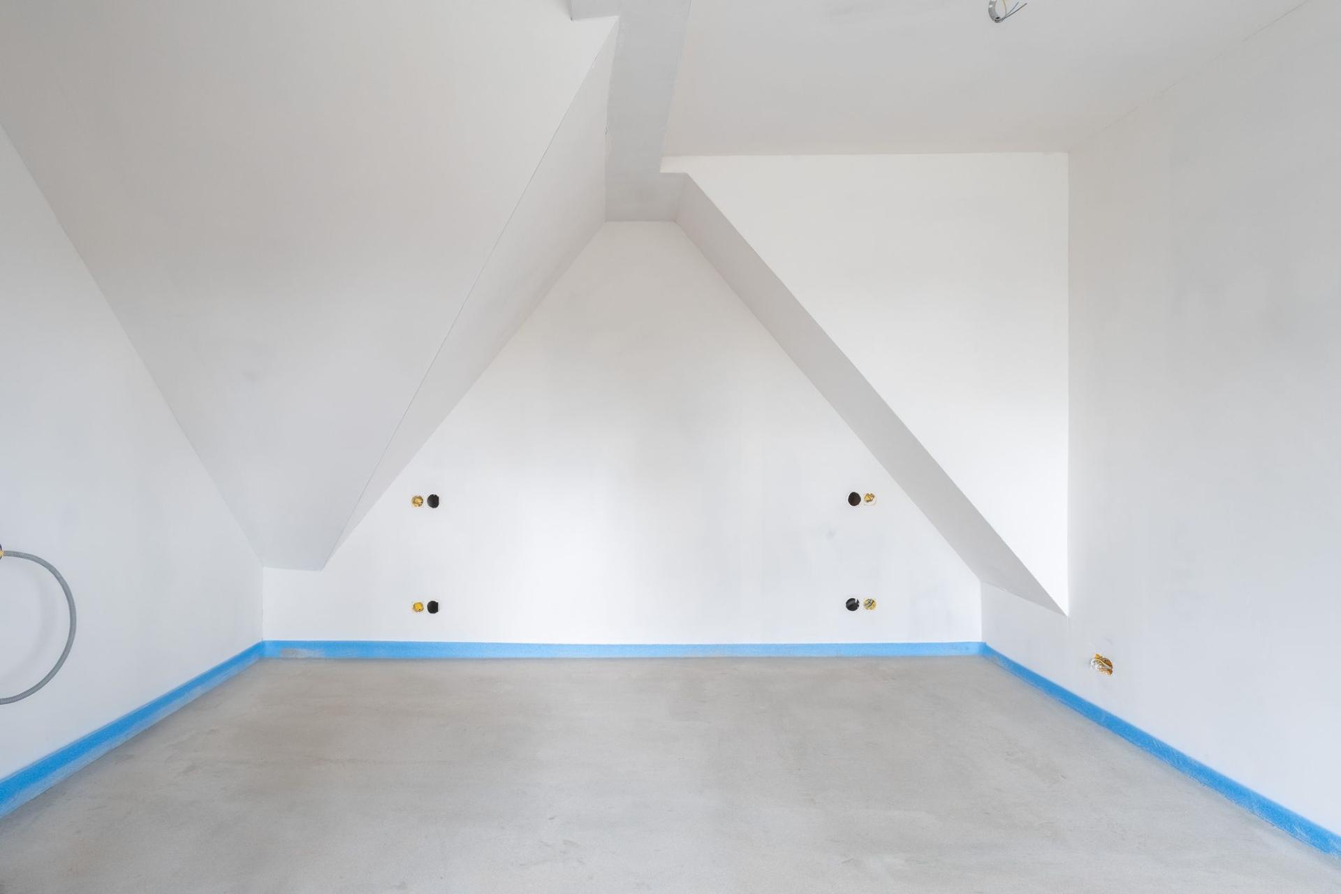 Volledig vernieuwbouwde woning met 3 slpks, 2 badkmrs & tuin — foto