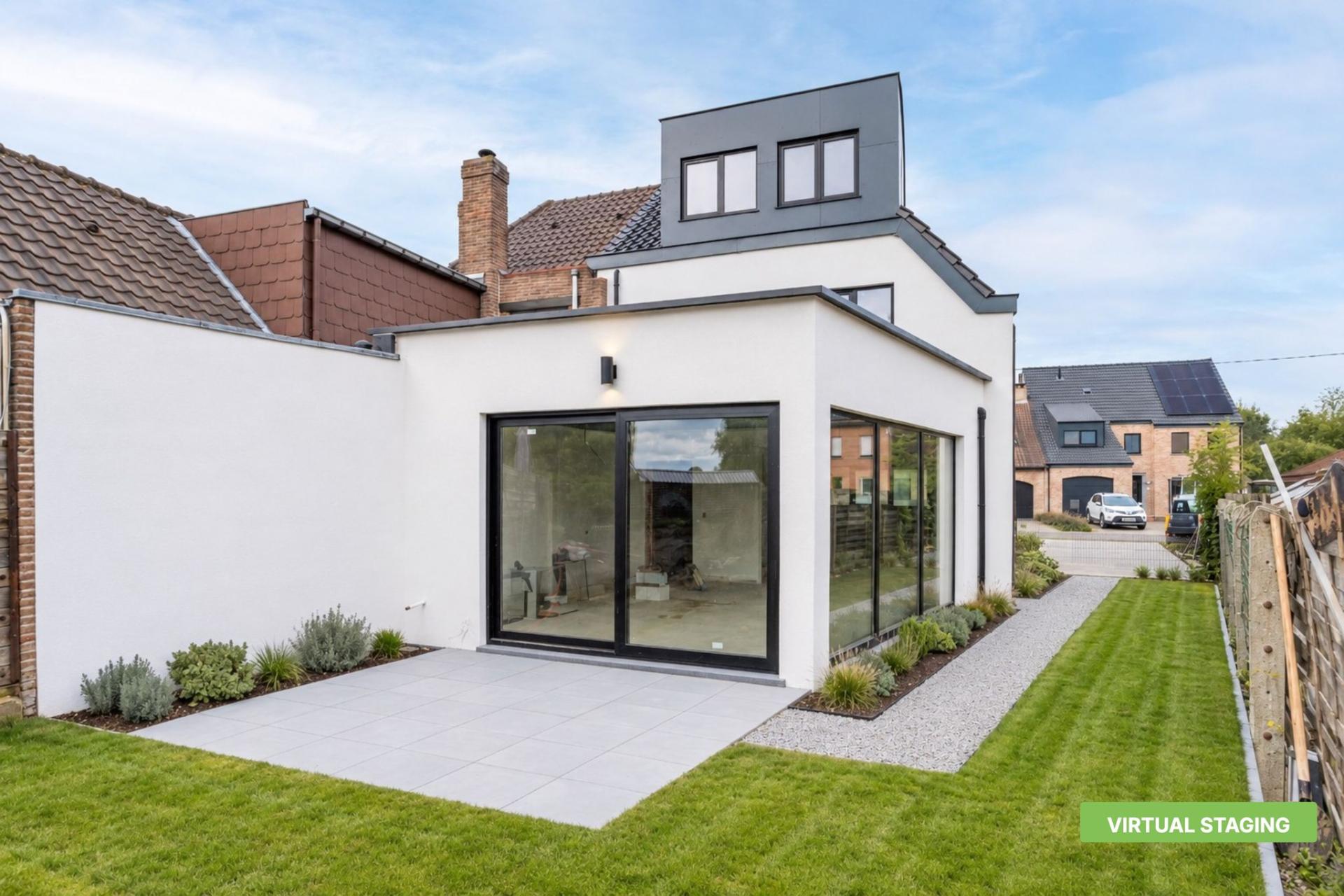 Volledig vernieuwbouwde woning met 3 slpks, 2 badkmrs & tuin — foto