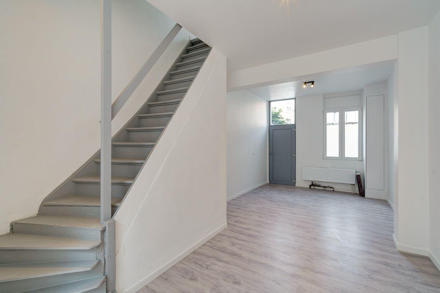 Gerenoveerde woning met 3 slpks te Mechelen — foto