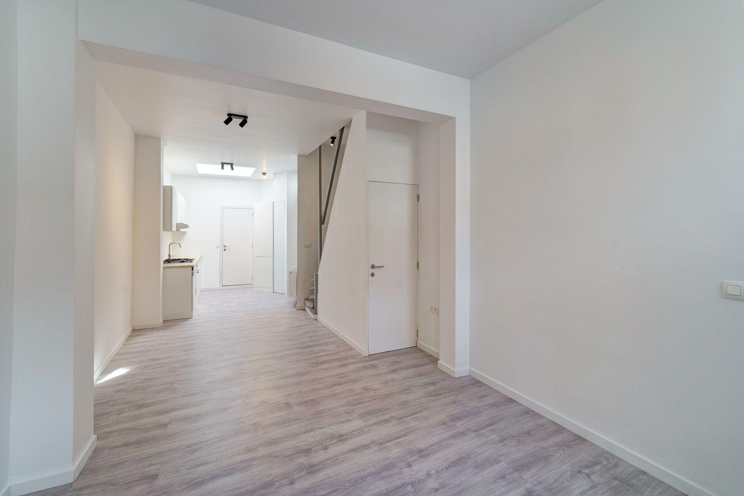 Gerenoveerde woning met 3 slpks te Mechelen — foto