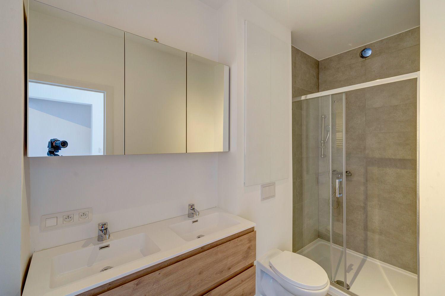 Gerenoveerde woning met 3 slpks te Mechelen — foto