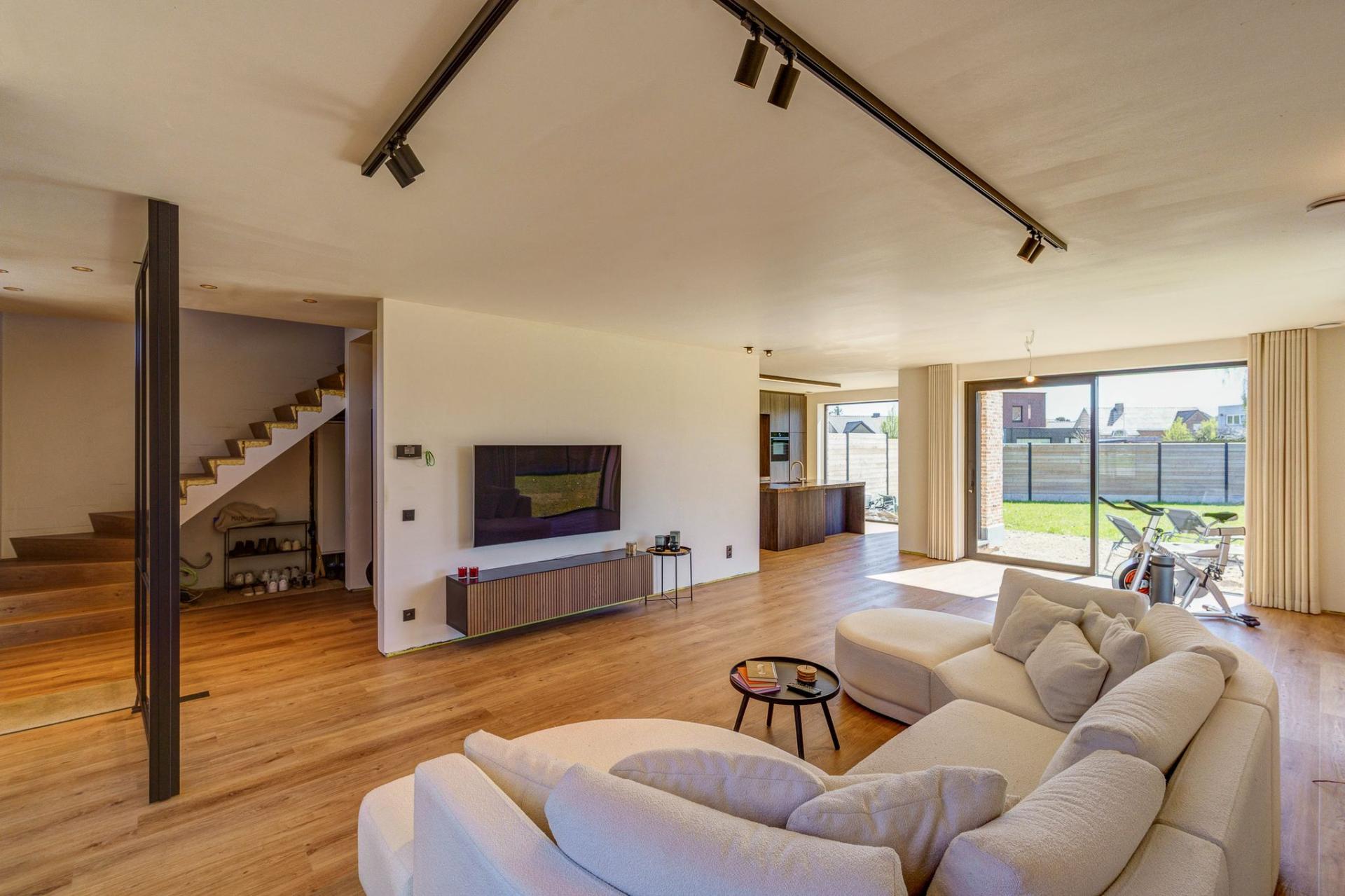Nieuwbouw met 3 SLPK en multifunctionele zolder in Herentals — foto