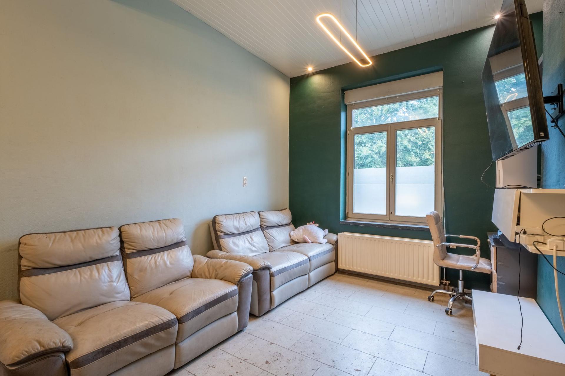 Eengezinswoning in Merksem met zuidgerichte tuin — foto