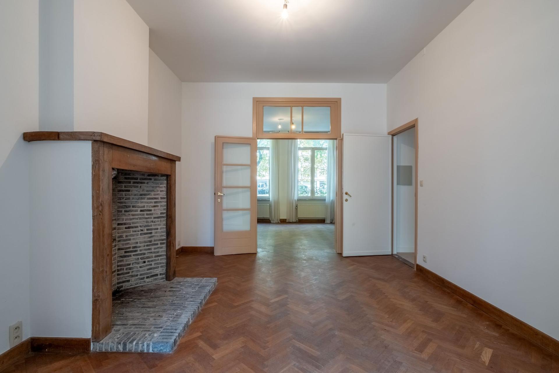 Meesterwoning te koop in Mechelen met tuin — foto