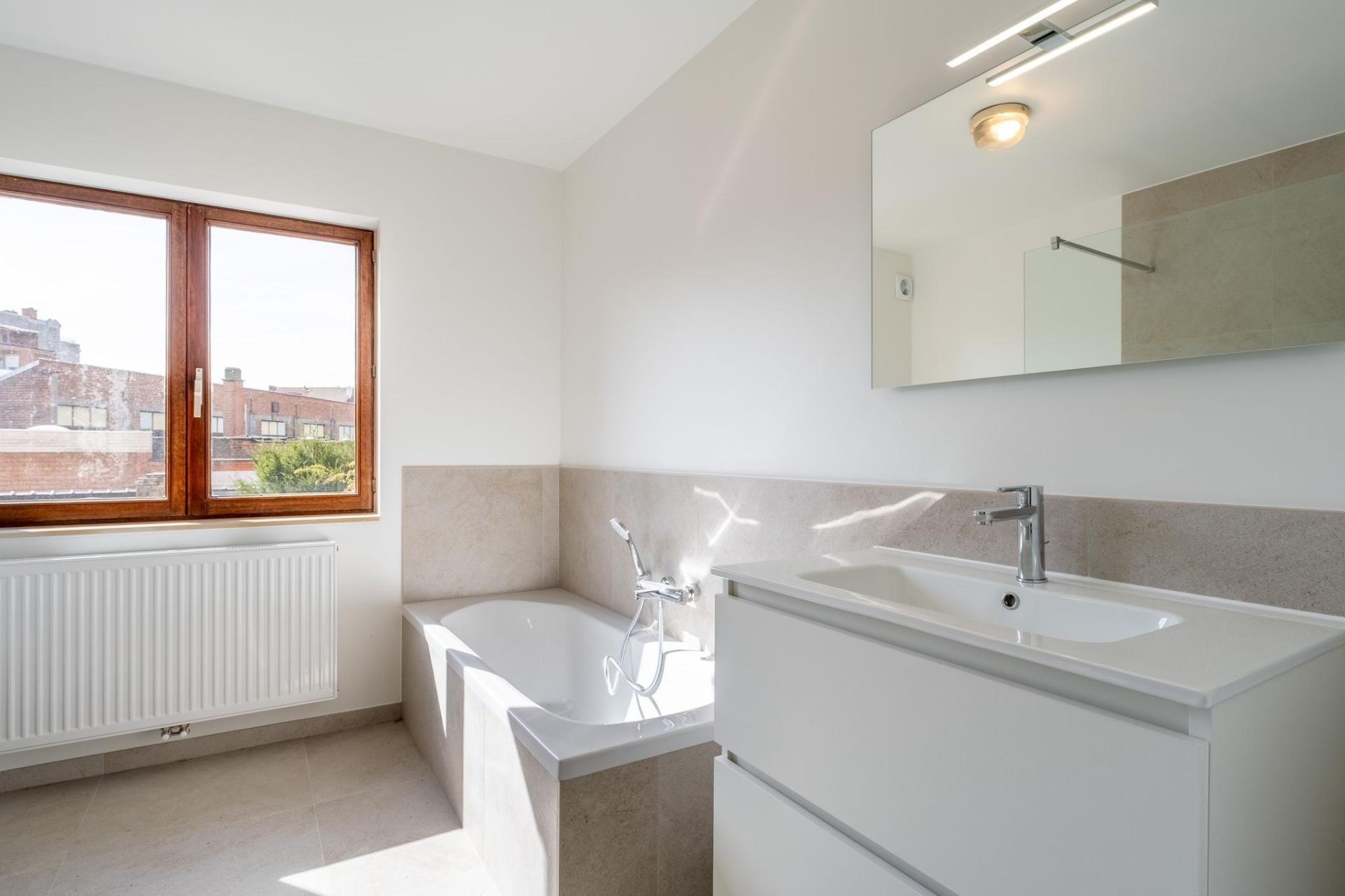 Meesterwoning te koop in Mechelen met tuin — foto