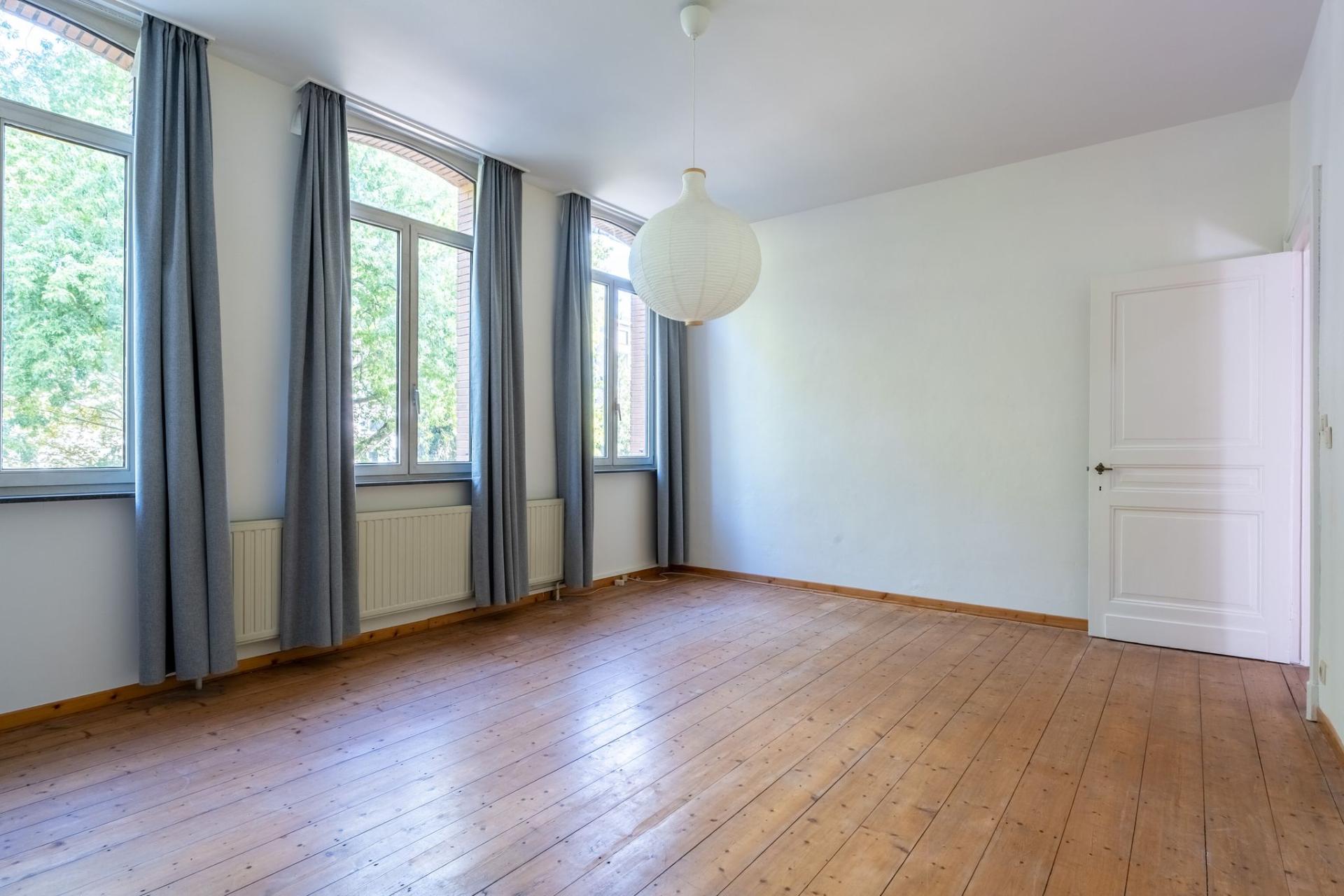 Meesterwoning te koop in Mechelen met tuin — foto