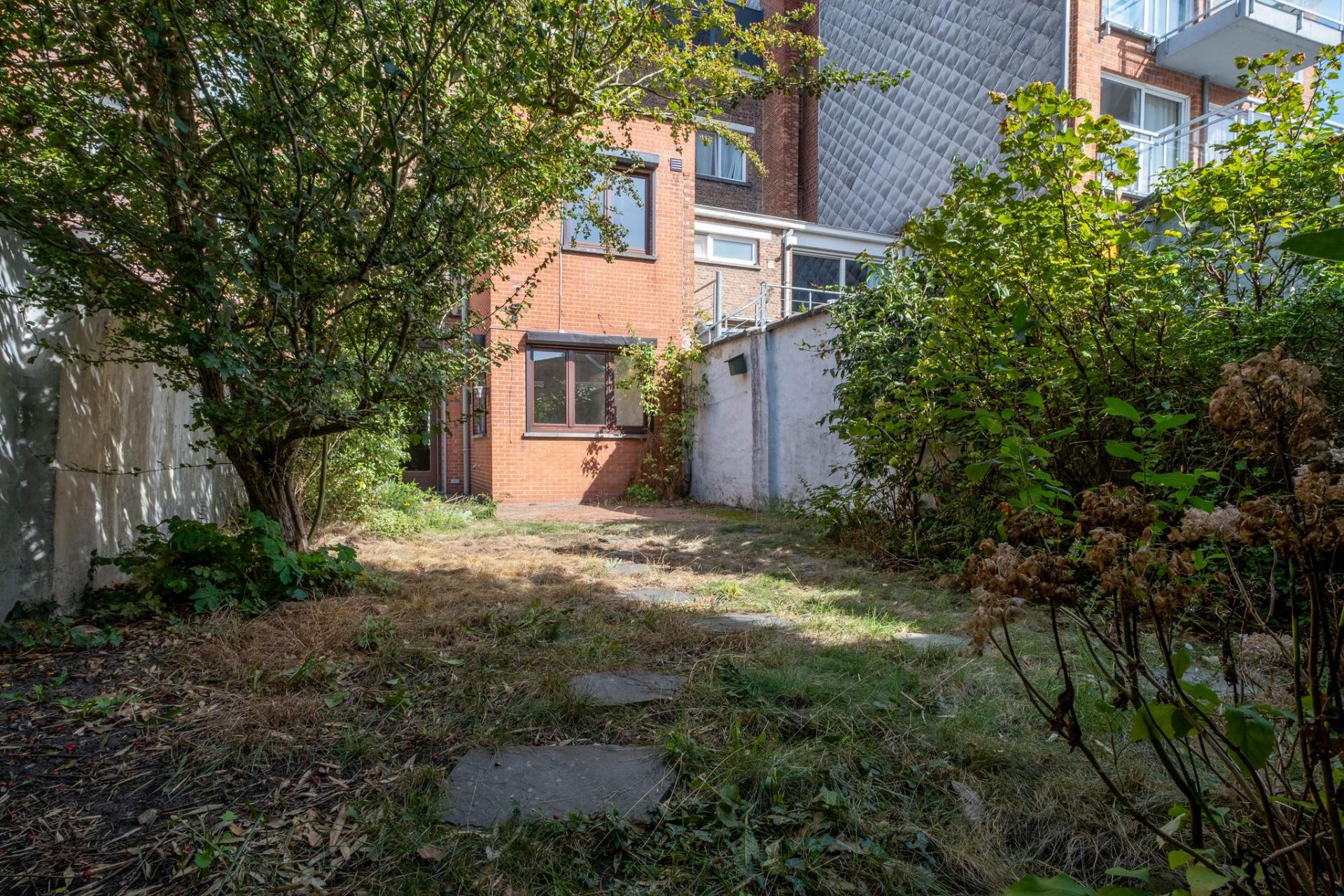 Meesterwoning te koop in Mechelen met tuin — foto