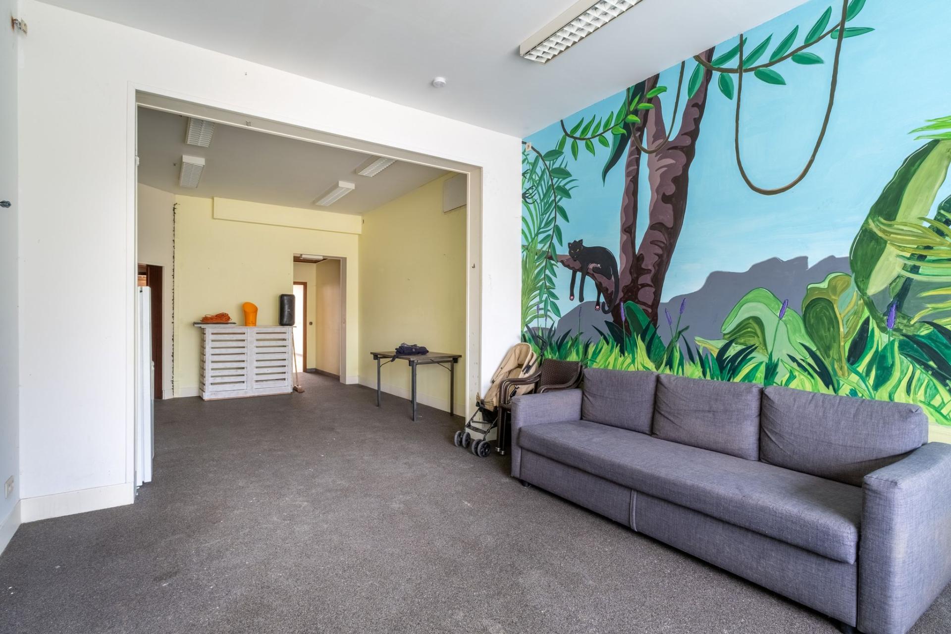 Veelzijdige woning met tal van mogelijkheden in Niel. — foto