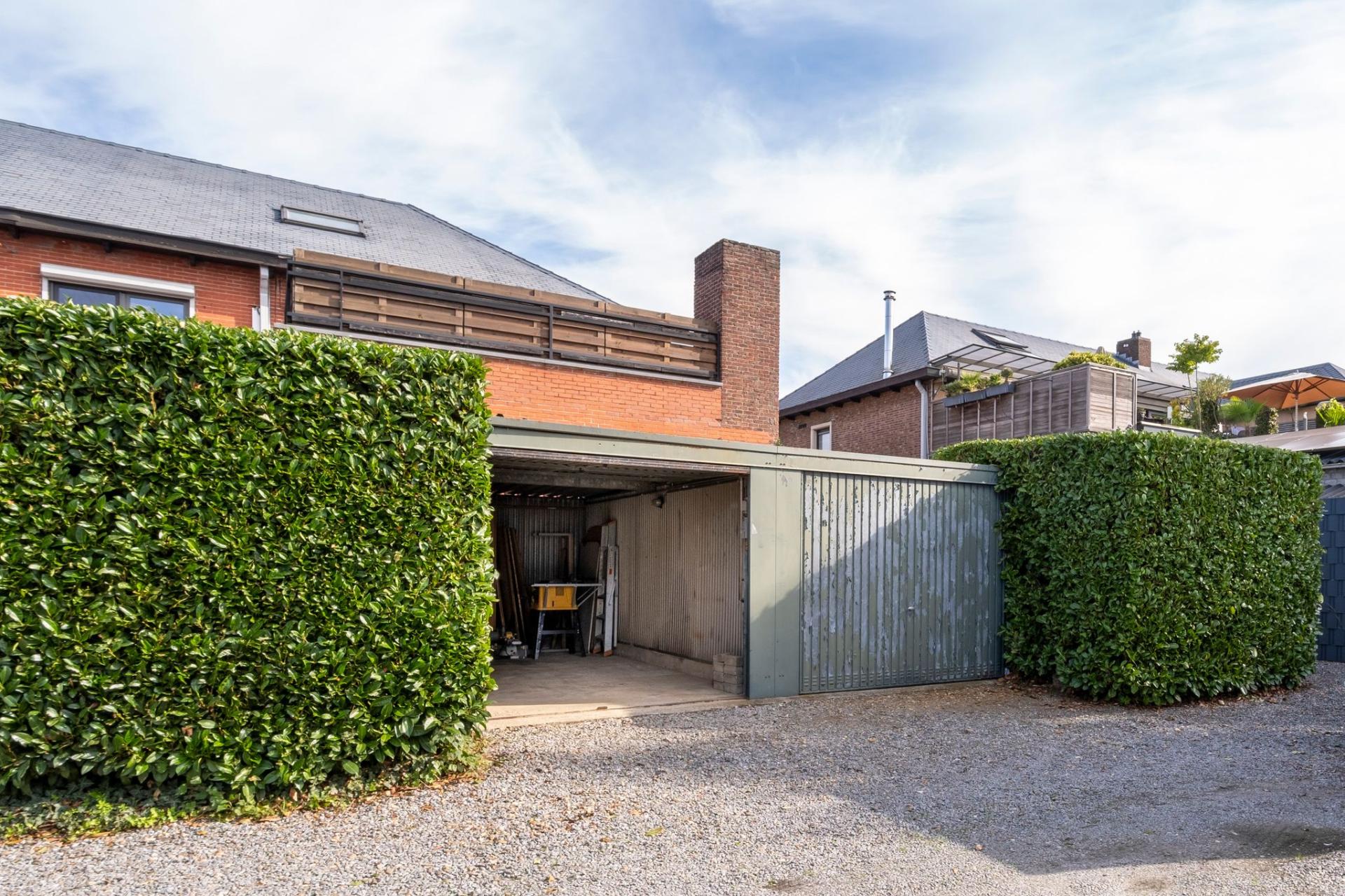 Instapklaar appartement met 3 slpk en 2 garages te Mol! — foto