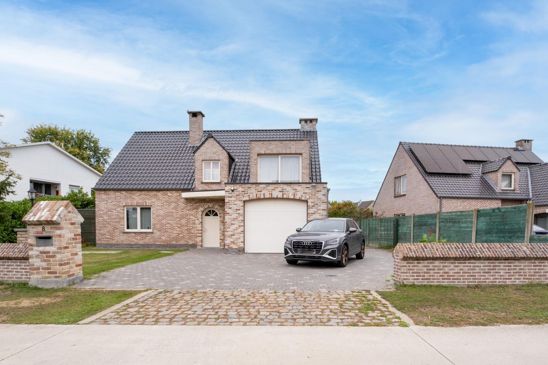 Instapklare eengezinswoning met 4 slpk te koop in Rijmenam — foto