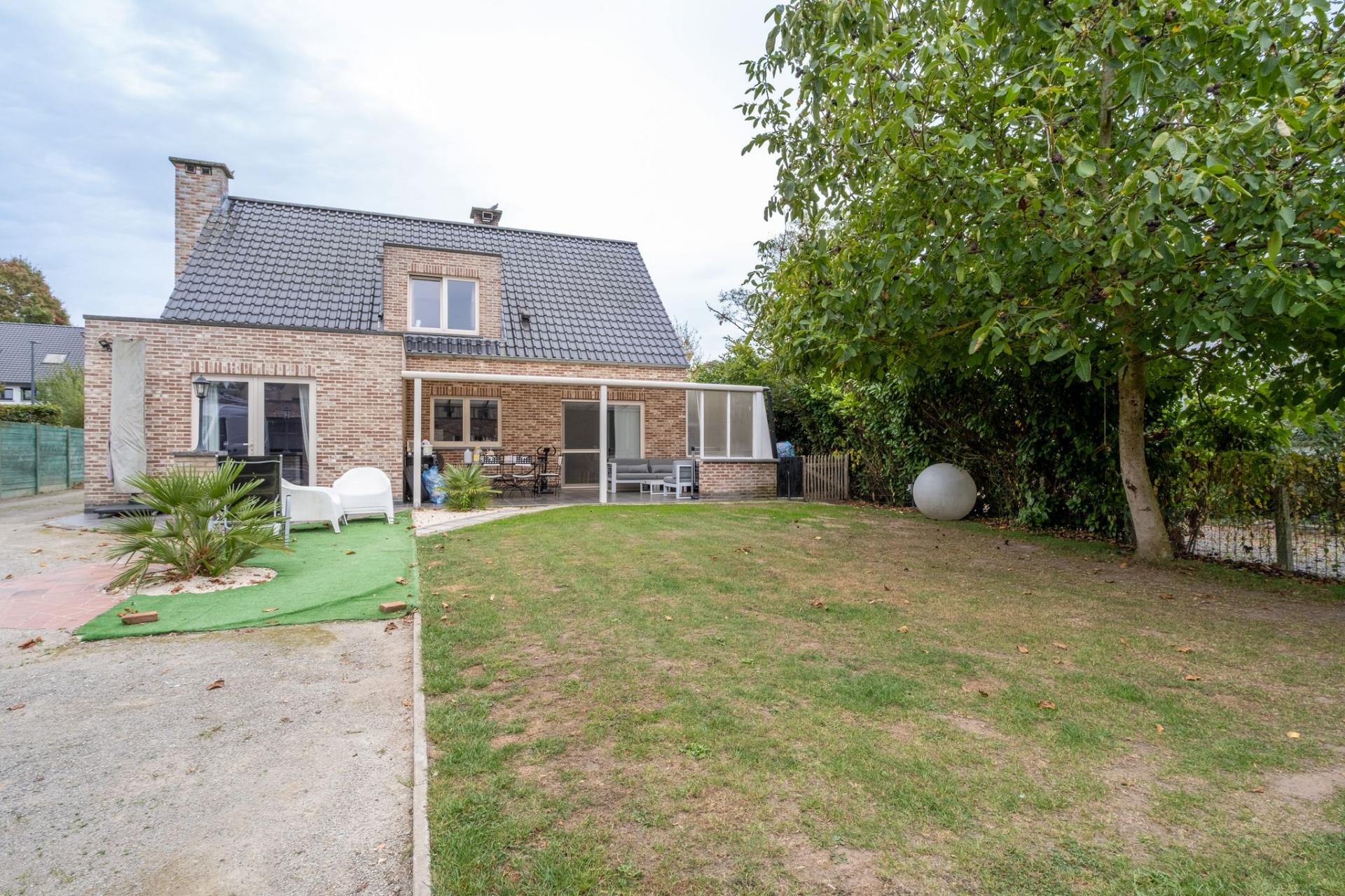 Instapklare eengezinswoning met 4 slpk te koop in Rijmenam — foto