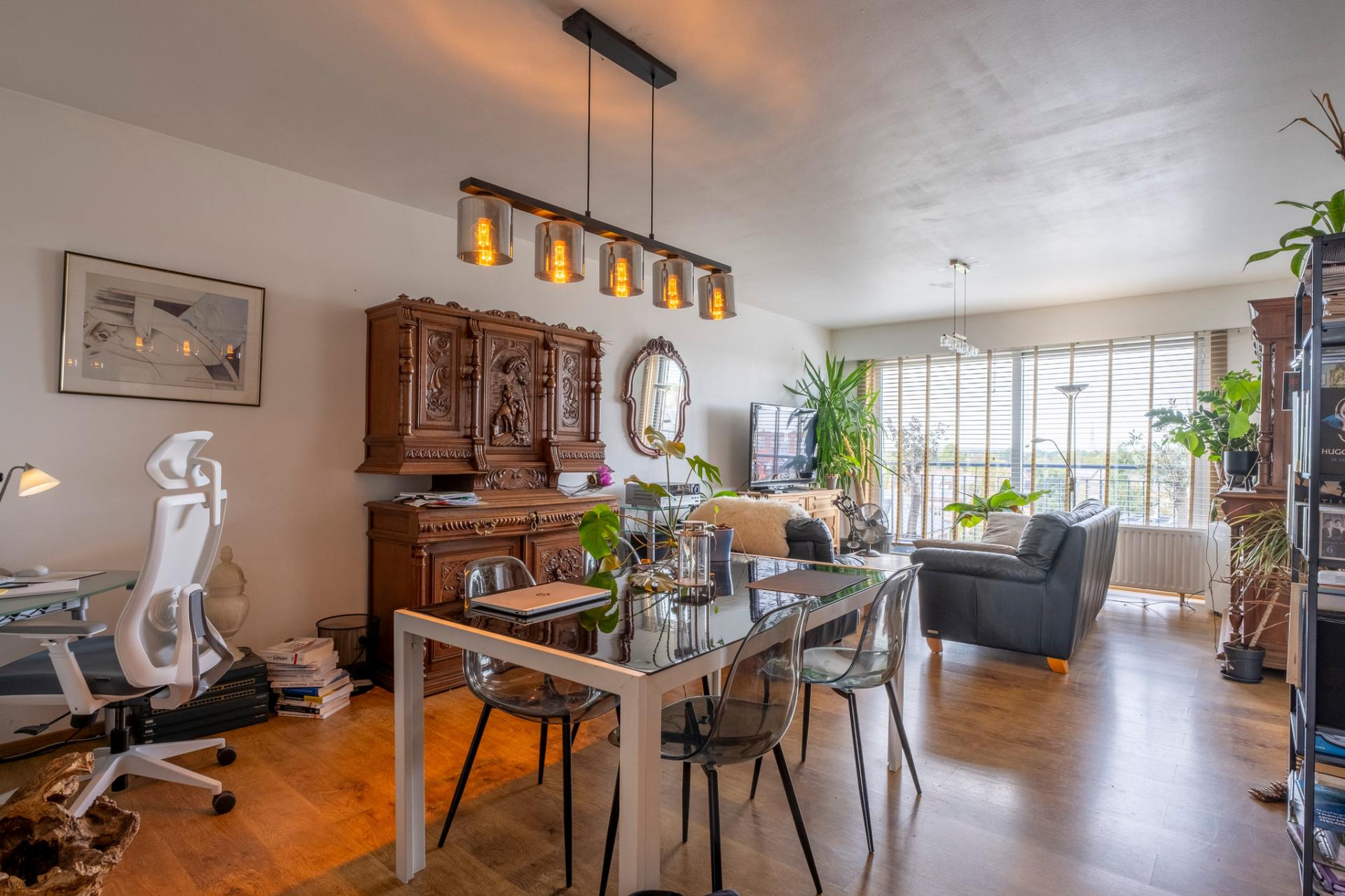 Appartement te huur in Lier met terras — foto