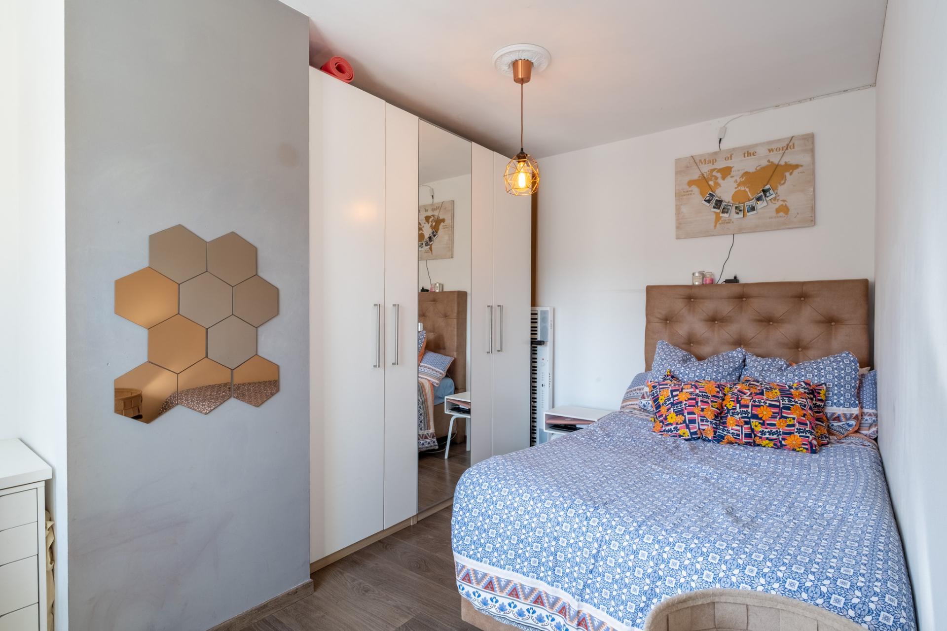 Leuke stadswoning met 4 slpkms en 2 badkamers! — foto