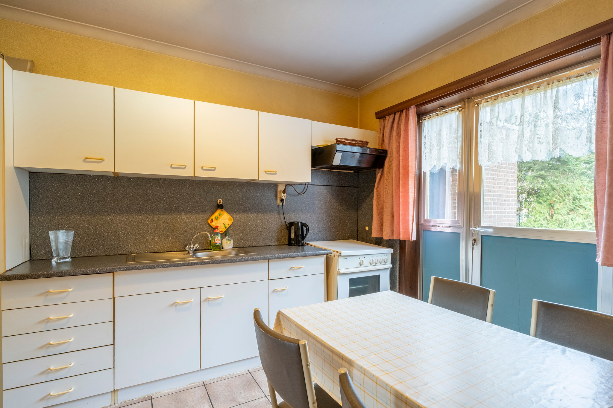Huis met garage te koop in Diest — foto