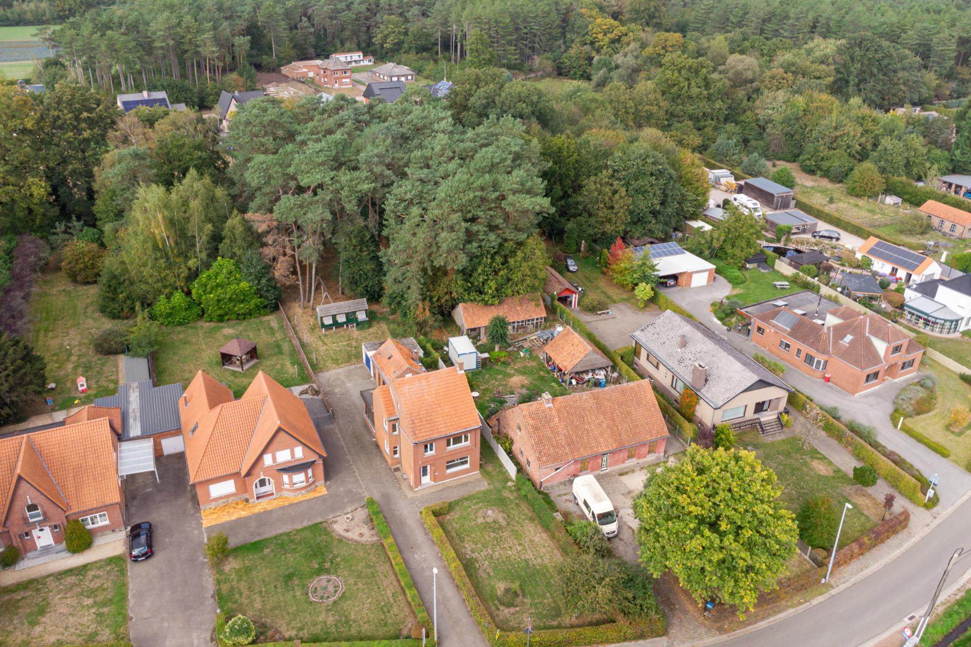 Te renoveren woning met veel potentieel — foto